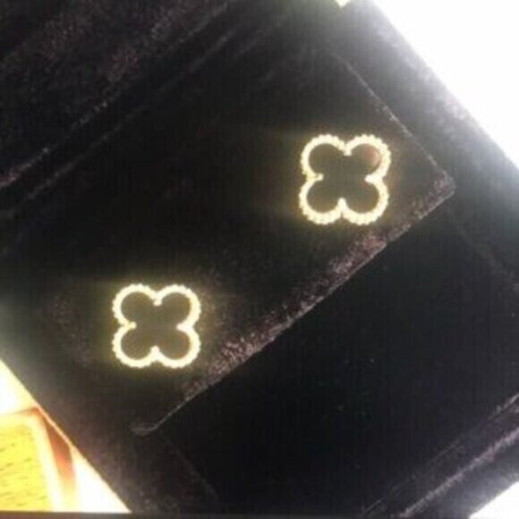 Authentic Van Cleef & Arpels Vintage Alhambra Earrings - Picture 5 of 8